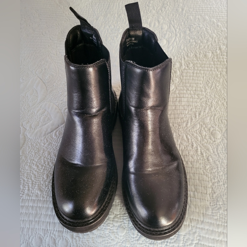Dunes black bootie